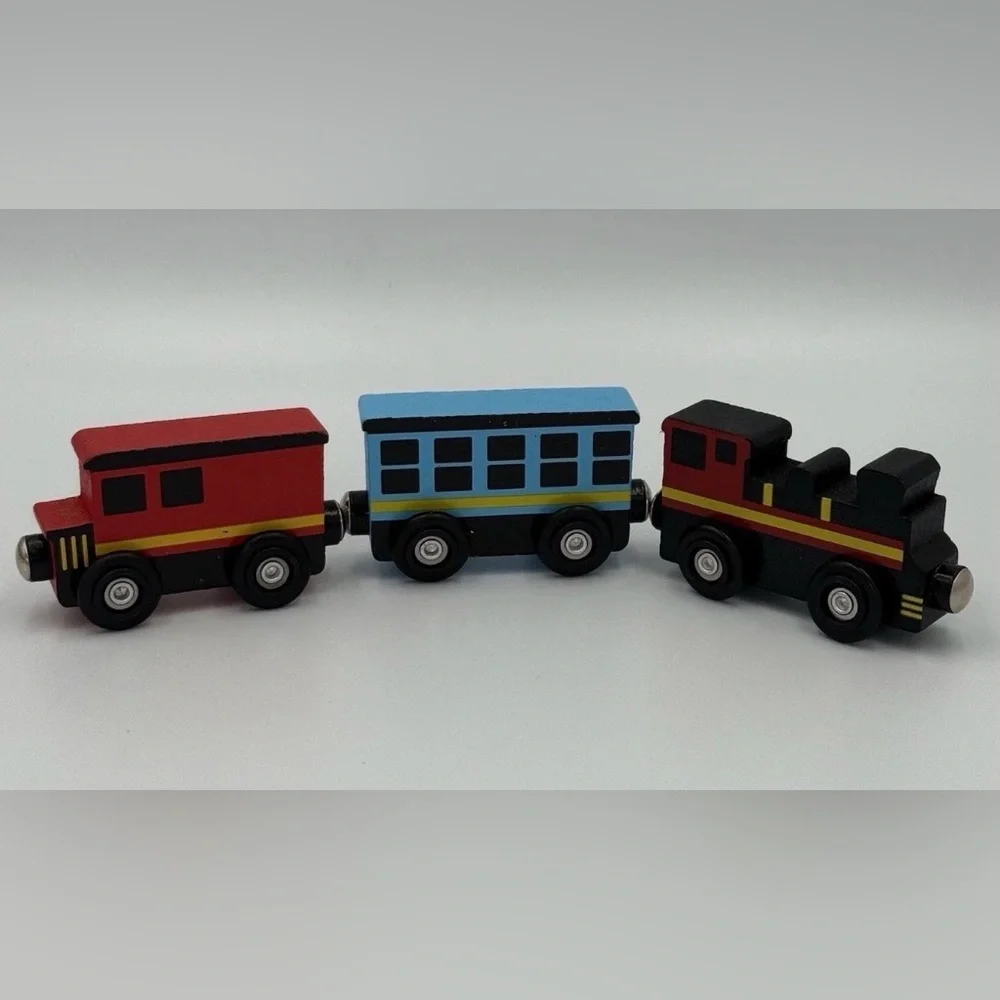 Melissa & Doug Wooden Train Set - Lot Of 3 -
2"T - Picture 1 of 6